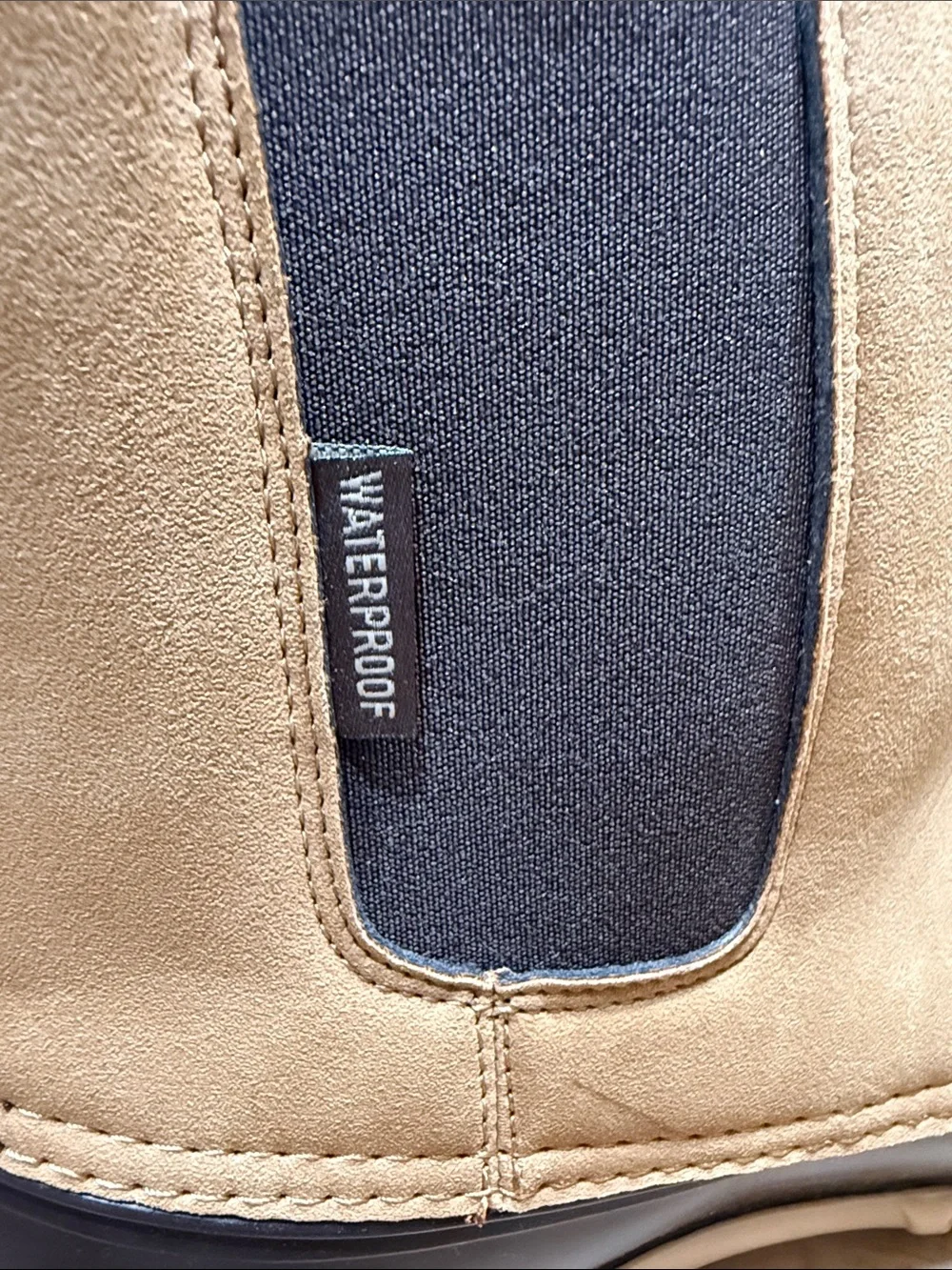 JBU WATERPROOF BOOTS SZ 11